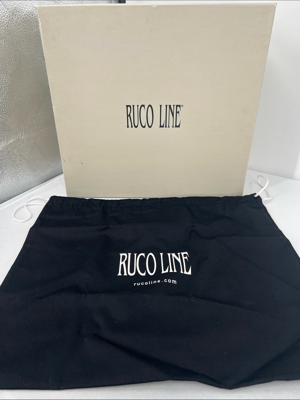 RUCO LINE EMPTY shoe box and dust Bag - Black